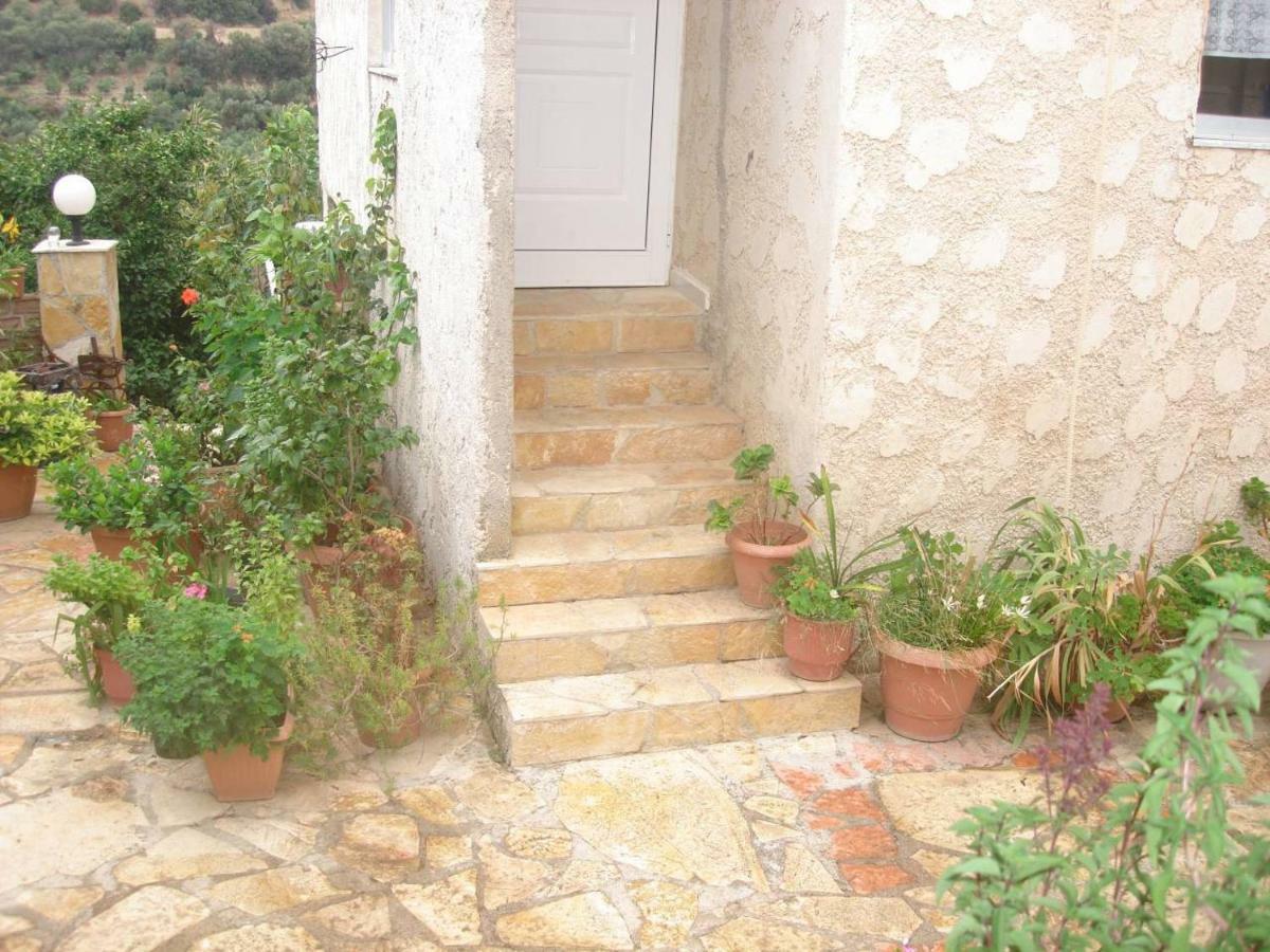 House With Sea View Close To Platanias Vrísai Exterior foto